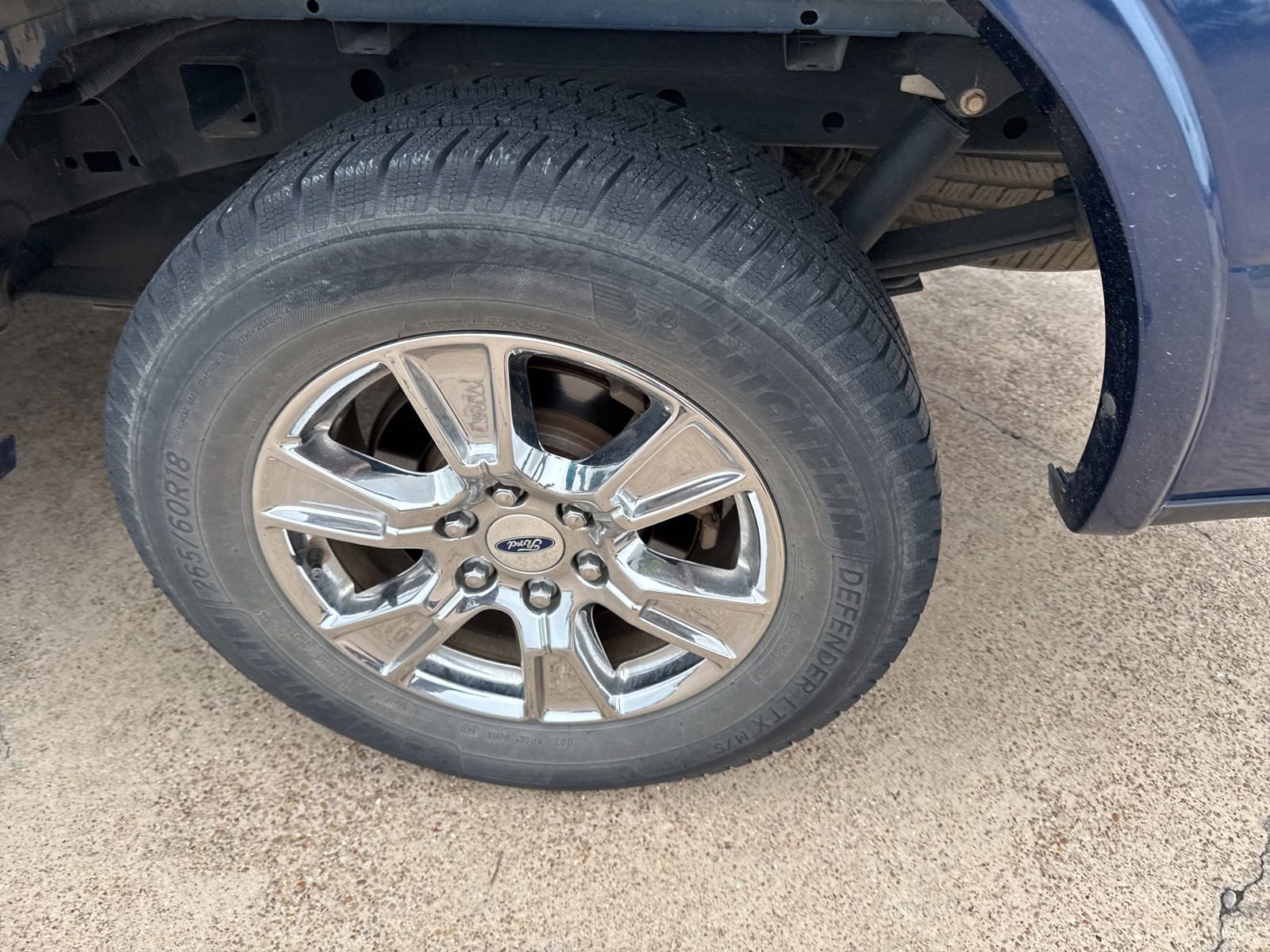 Used 2015 Ford F150 Lariat RWD image 9