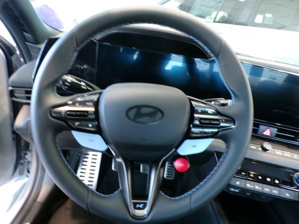 New 2026 Hyundai Elantra N FWD image 7