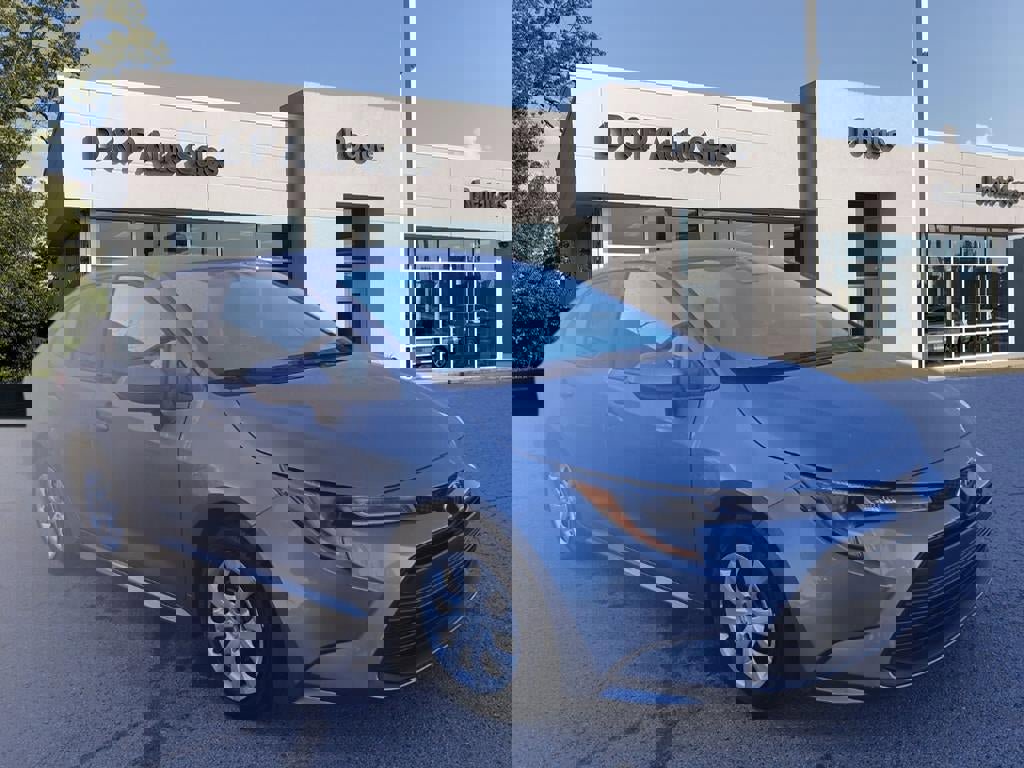 Used 2024 Toyota Corolla LE