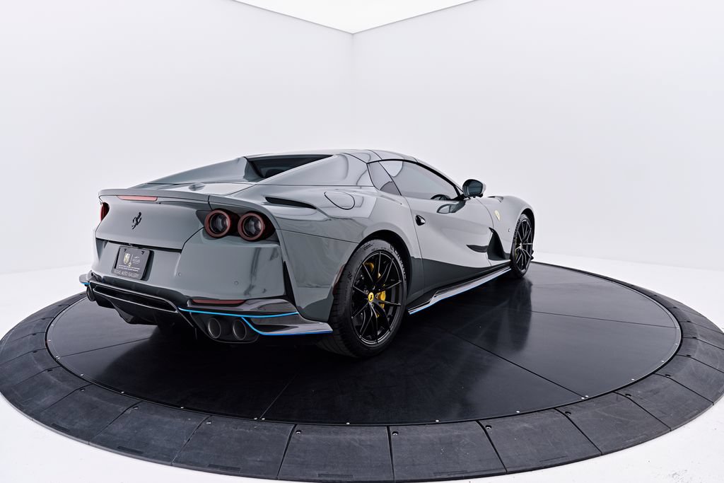 Used 2023 Ferrari 812 GTS RWD image 24