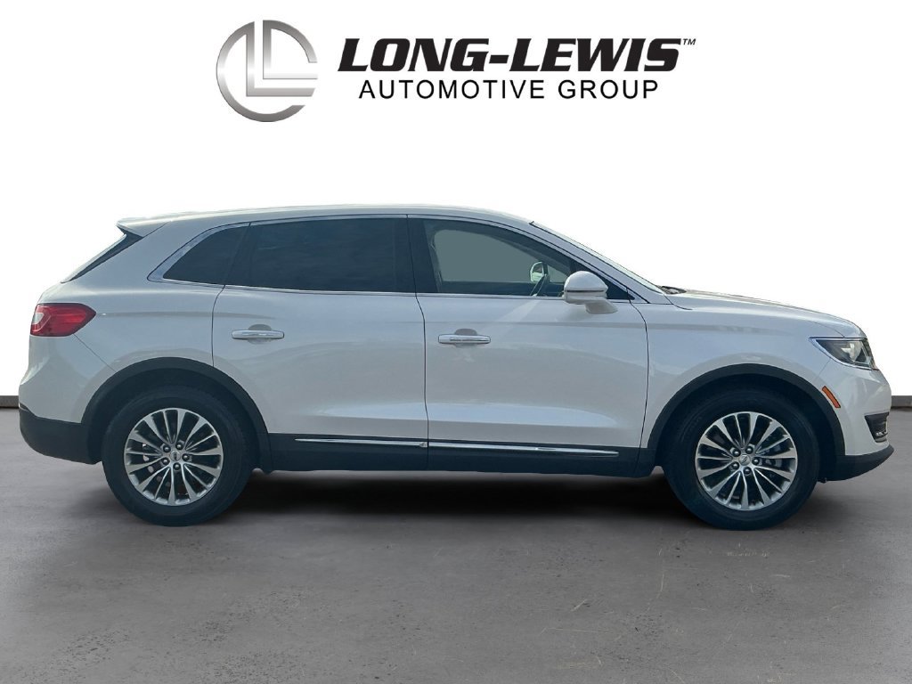Used 2016 Lincoln MKX Select w/ Select Plus Package FWD image 8