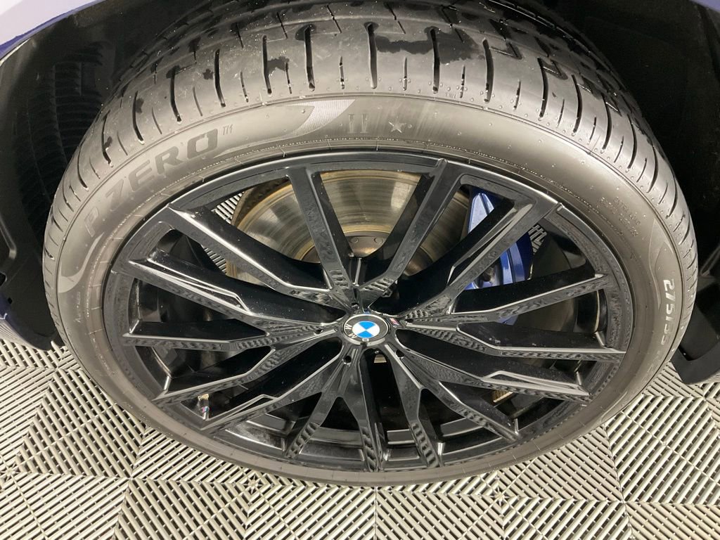 Used 2025 BMW X5 xDrive40i w/ Executive Package image 10