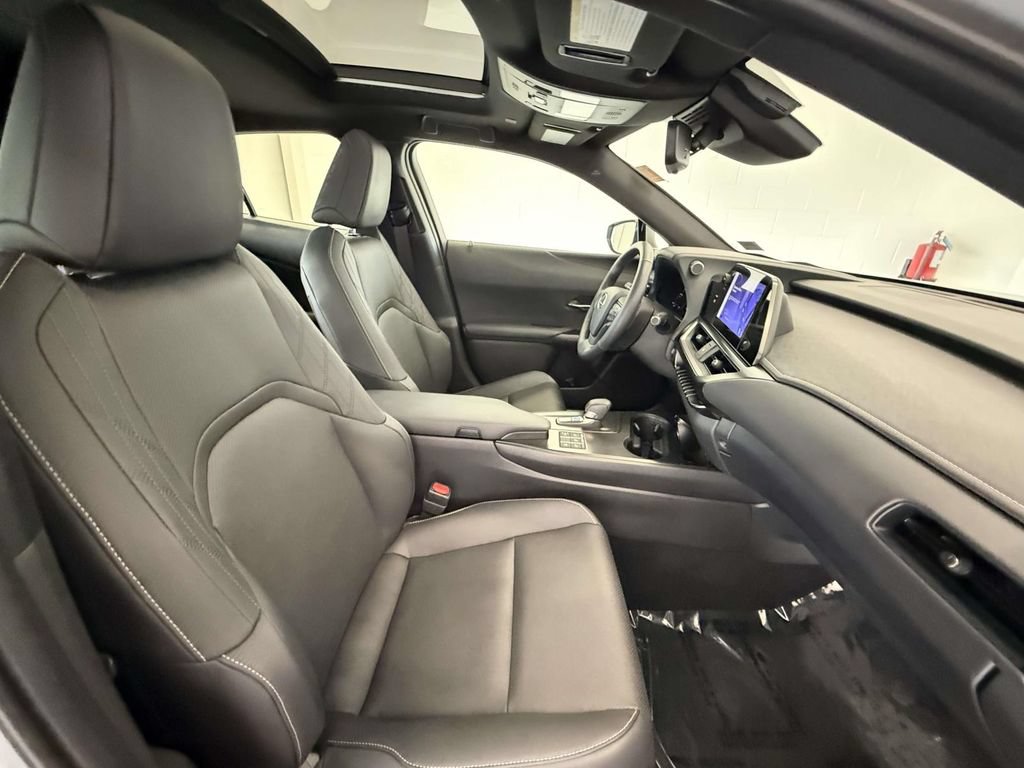 Used 2025 Lexus UX 300h AWD w/ Accessory Package (Z1) image 14