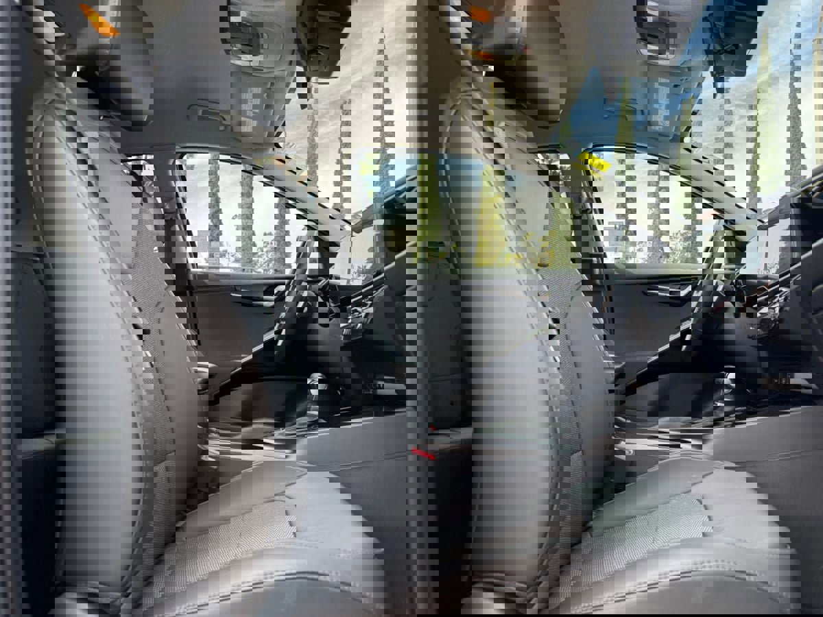 Used 2023 Kia Niro EX image 19