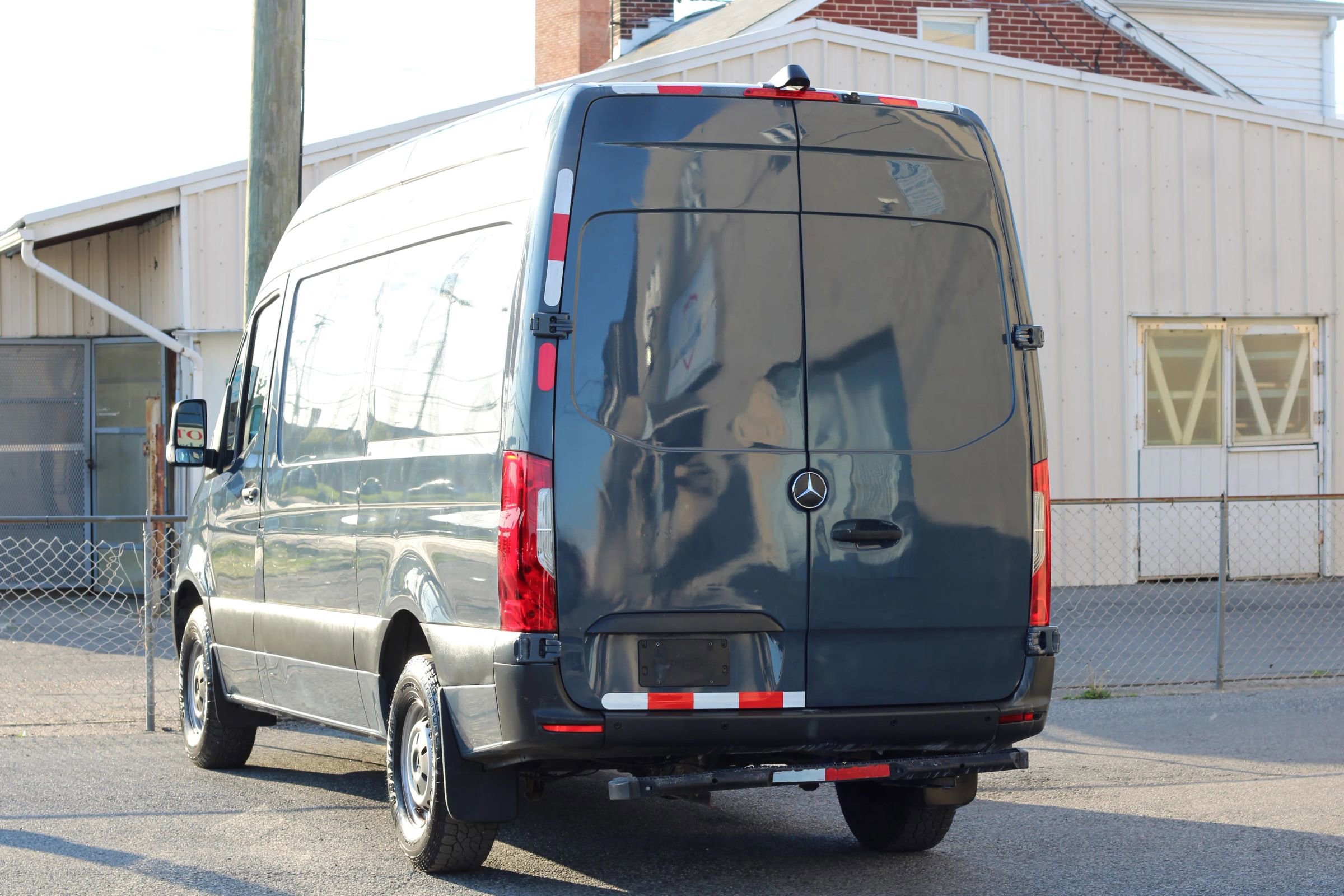 Used 2019 Mercedes-Benz Sprinter 144 image 5