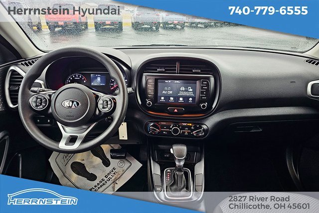 Used 2020 Kia Soul LX image 6