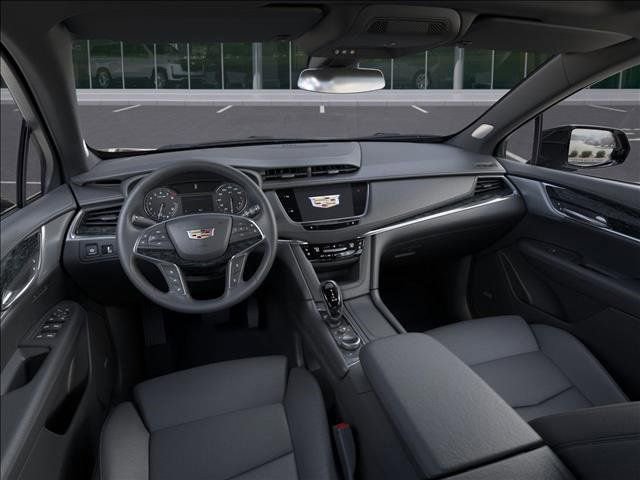 New 2025 Cadillac XT5 Premium Luxury w/ LPO, Floor Liner Package image 15