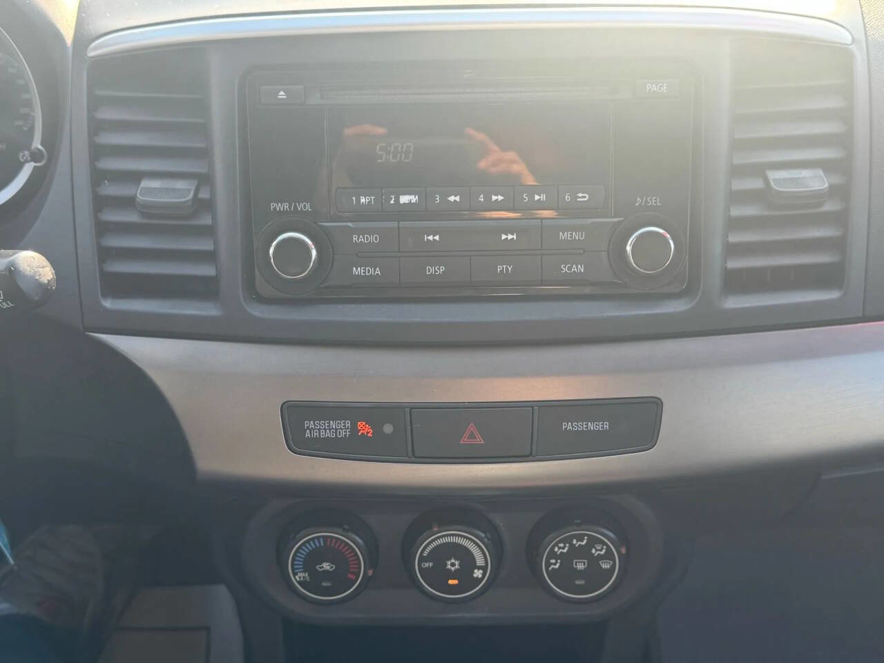 Used 2015 Mitsubishi Lancer ES image 23