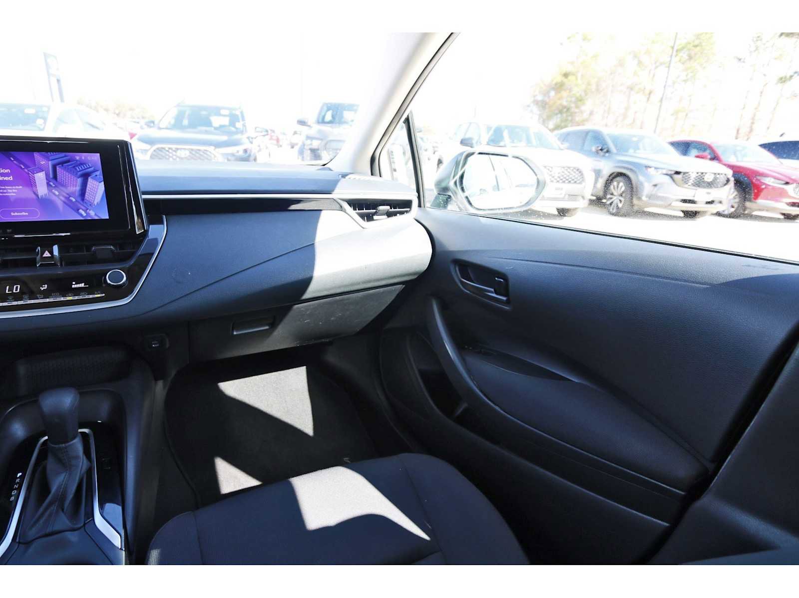 Used 2024 Toyota Corolla LE image 8