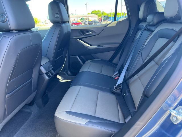 New 2026 Chevrolet Equinox LT w/ Convenience Package II FWD image 5