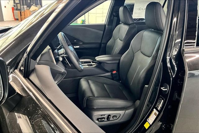 New 2026 Lexus TX 350 AWD image 9