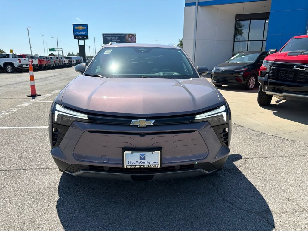Used 2024 Chevrolet Blazer EV LT AWD/4WD image 8