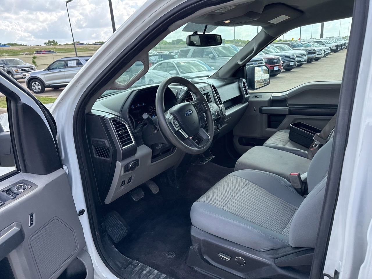 Used 2016 Ford F150 XLT w/ Equipment Group 301A Mid image 21