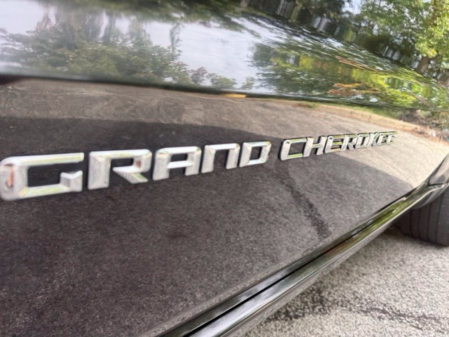 Used 2016 Jeep Grand Cherokee Overland AWD/4WD image 11