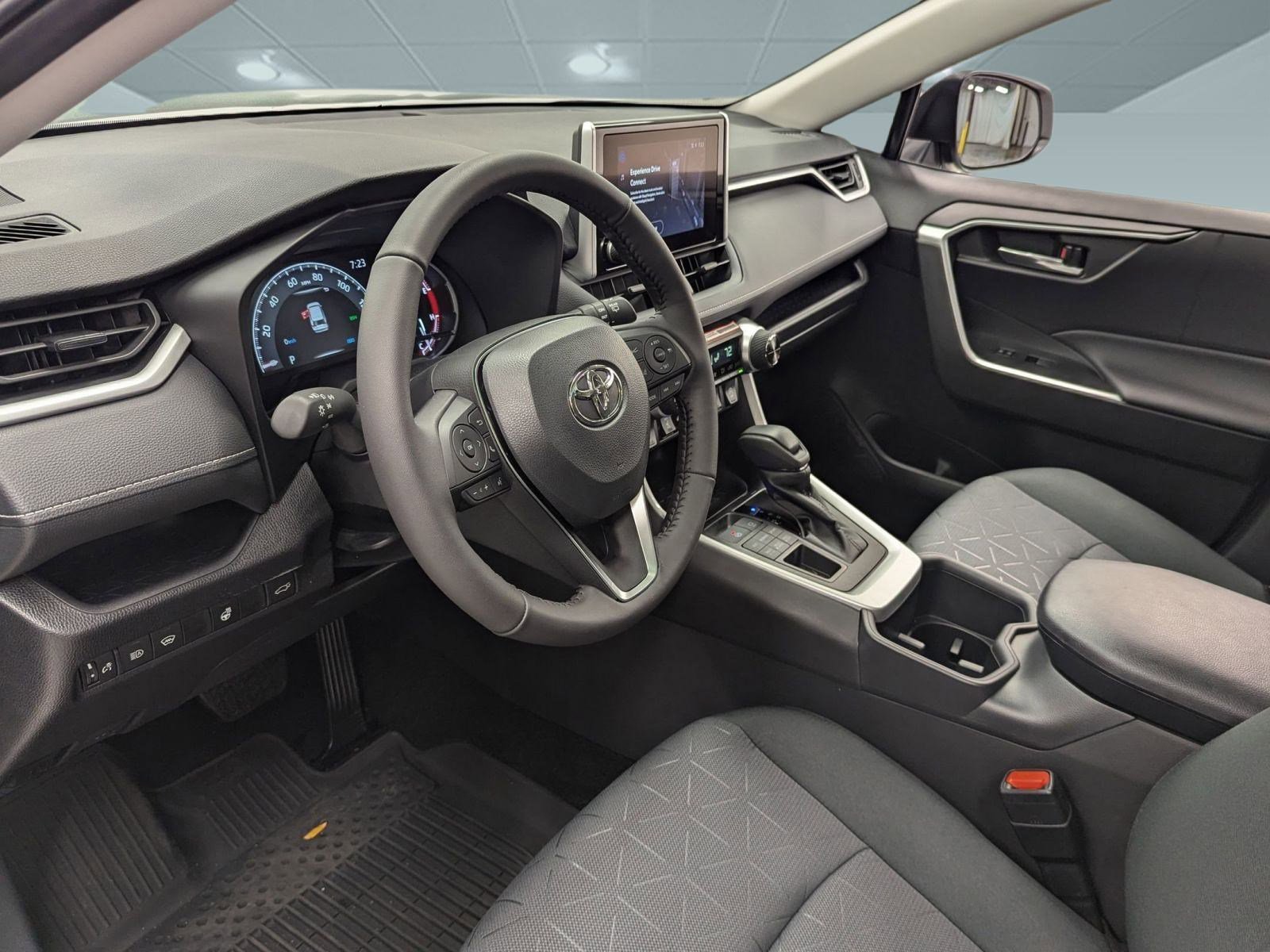 New 2025 Toyota RAV4 XLE image 3