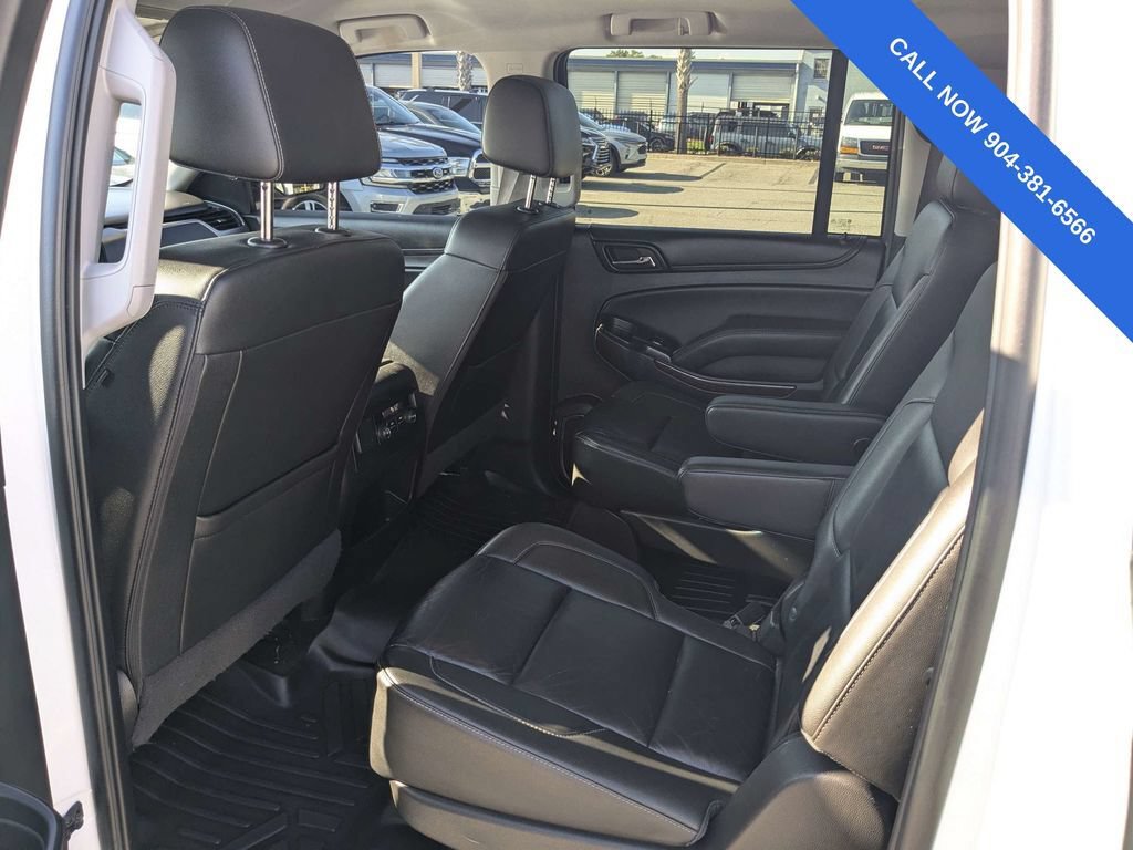 Used 2017 Chevrolet Suburban LT RWD image 15