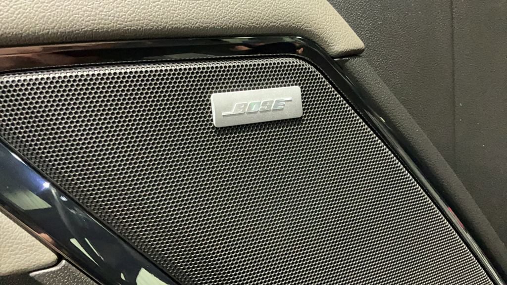 Used 2023 Chevrolet Silverado 1500 ZR2 image 9