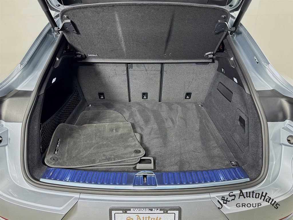 Used 2024 Porsche Cayenne S w/ Premium Package Plus (PP1) image 34