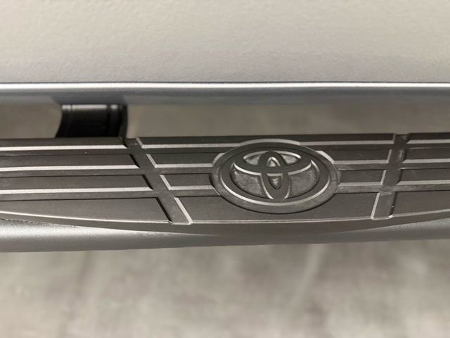 Used 2024 Toyota Tundra Limited image 12