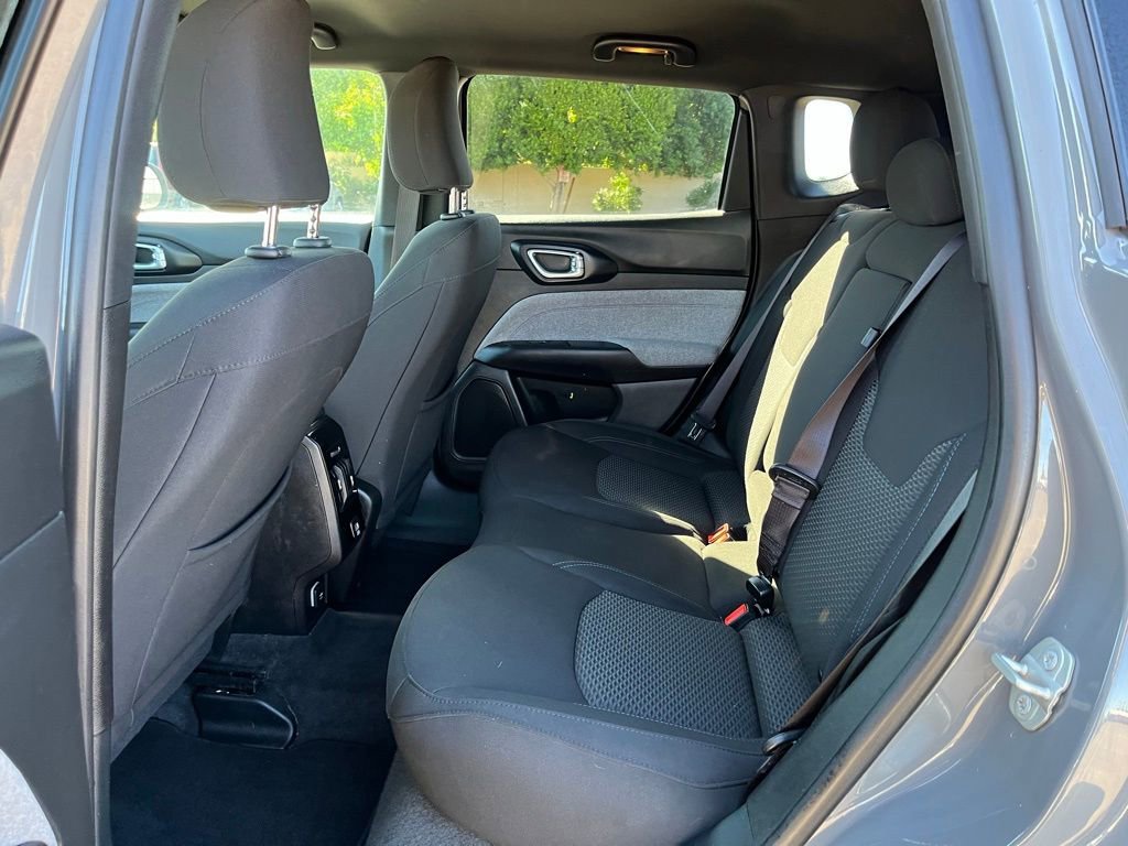 Used 2024 Jeep Compass Sport image 22