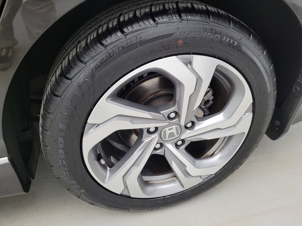 Used 2018 Honda Accord EX-L image 31