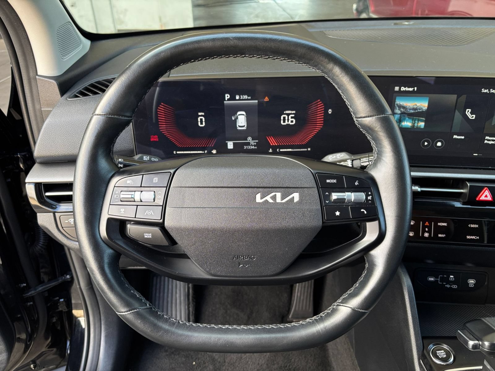 Used 2026 Kia Sportage LX FWD image 27