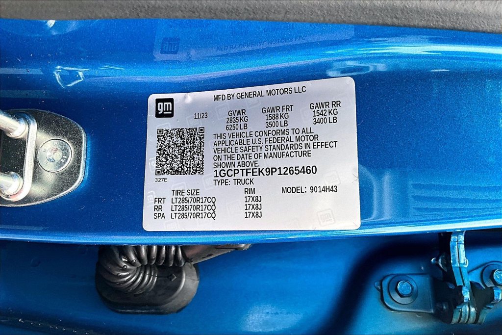 Used 2023 Chevrolet Colorado ZR2 w/ ZR2 Convenience Package III AWD/4WD image 14
