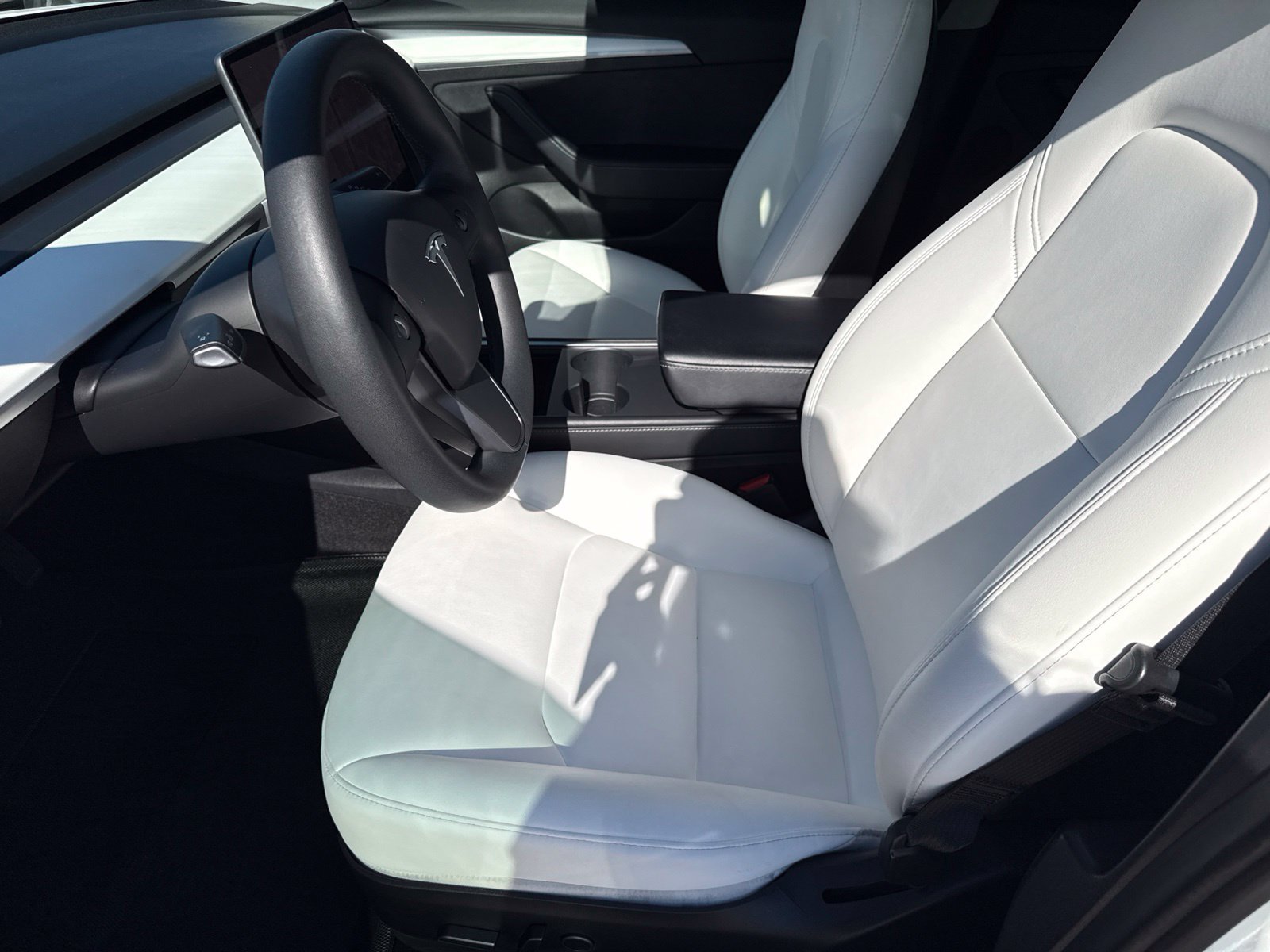 Used 2021 Tesla Model 3 Standard Range Plus RWD image 14