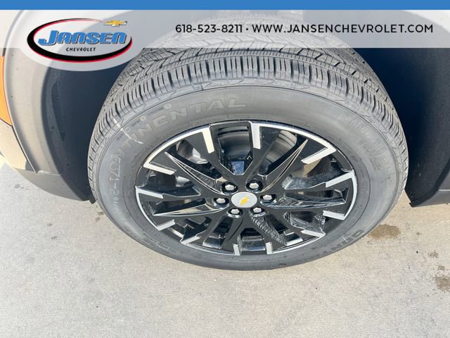 New 2026 Chevrolet Traverse LT w/ Sun and Wheel Package FWD image 33