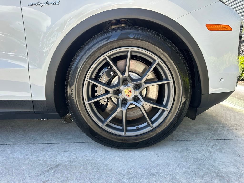 Certified 2026 Porsche Cayenne E-Hybrid image 15