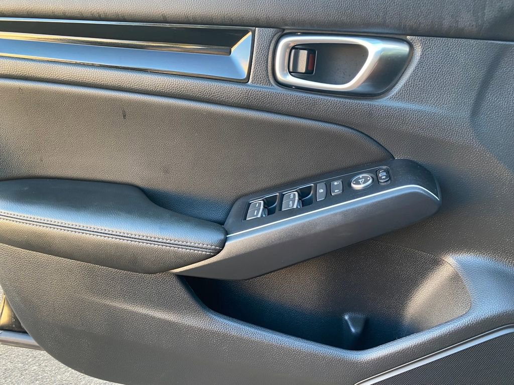 Used 2025 Honda Civic Sport Touring image 12