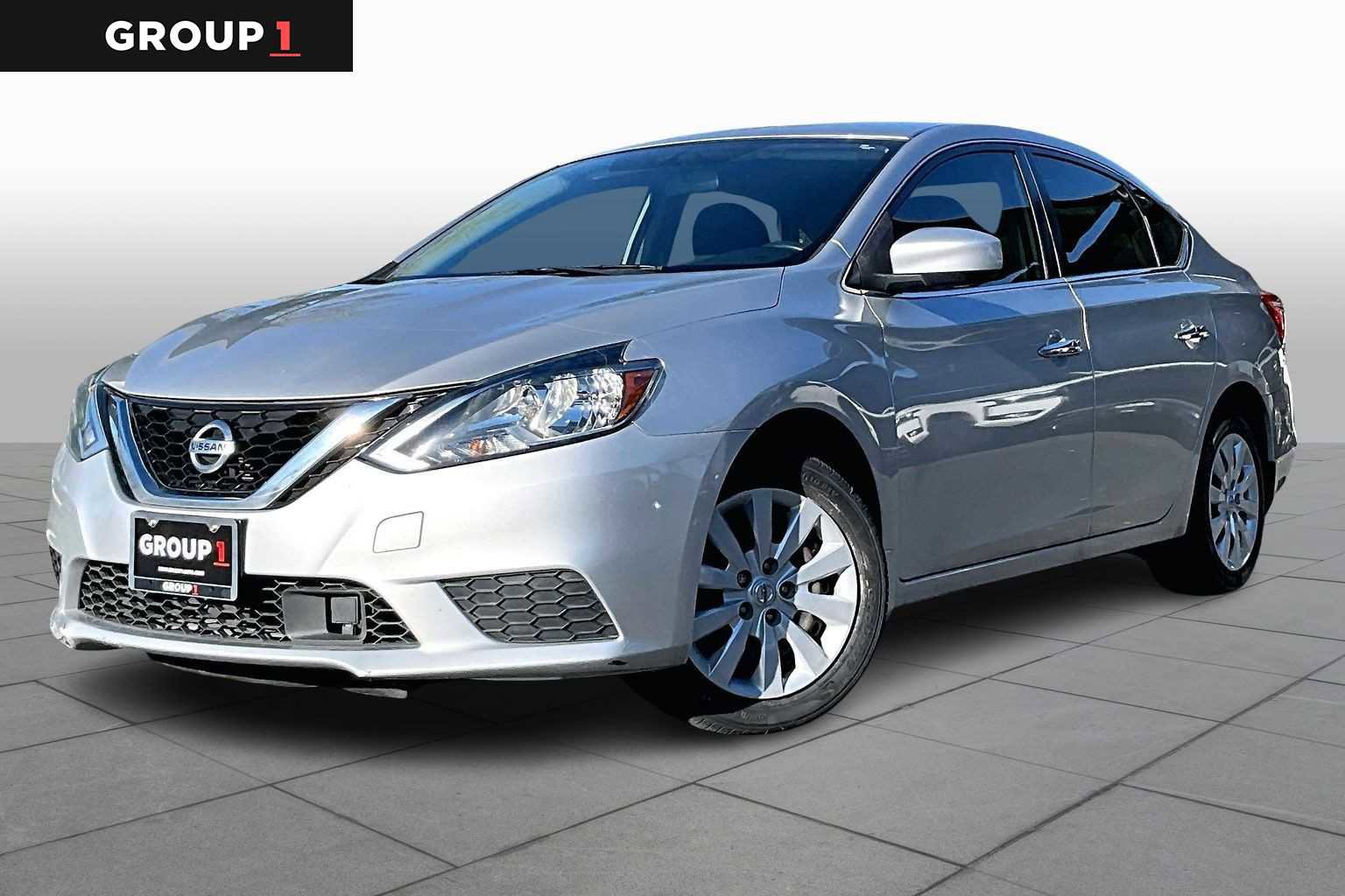 Used 2018 Nissan Sentra S image 1