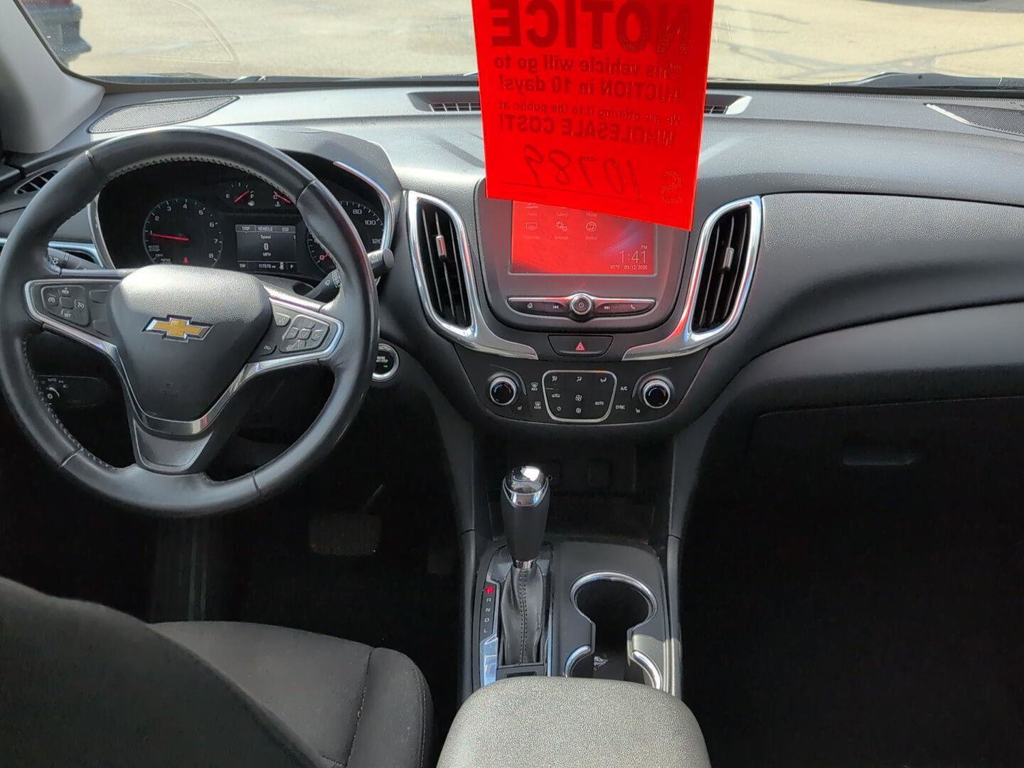 Used 2018 Chevrolet Equinox LT FWD image 15