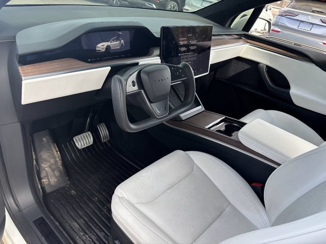 Used 2022 Tesla Model X AWD/4WD image 18