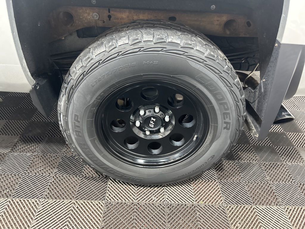 Used 2016 Chevrolet Silverado 1500 LT w/ All Star Edition image 30