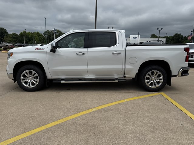 Used 2024 Chevrolet Silverado 1500 LTZ w/ Z71 Off-Road Package AWD/4WD image 11