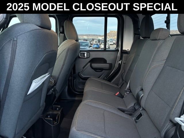 New 2025 Jeep Gladiator Sport AWD/4WD image 14