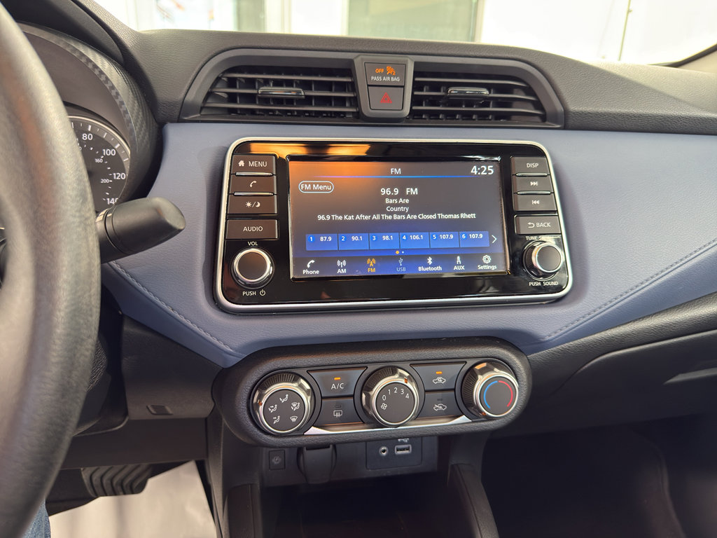 Used 2024 Nissan Versa SV image 21