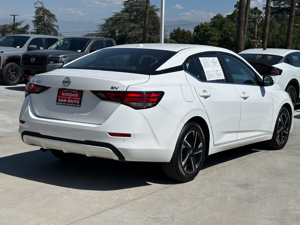 Used 2025 Nissan Murano SL AWD/4WD image 6