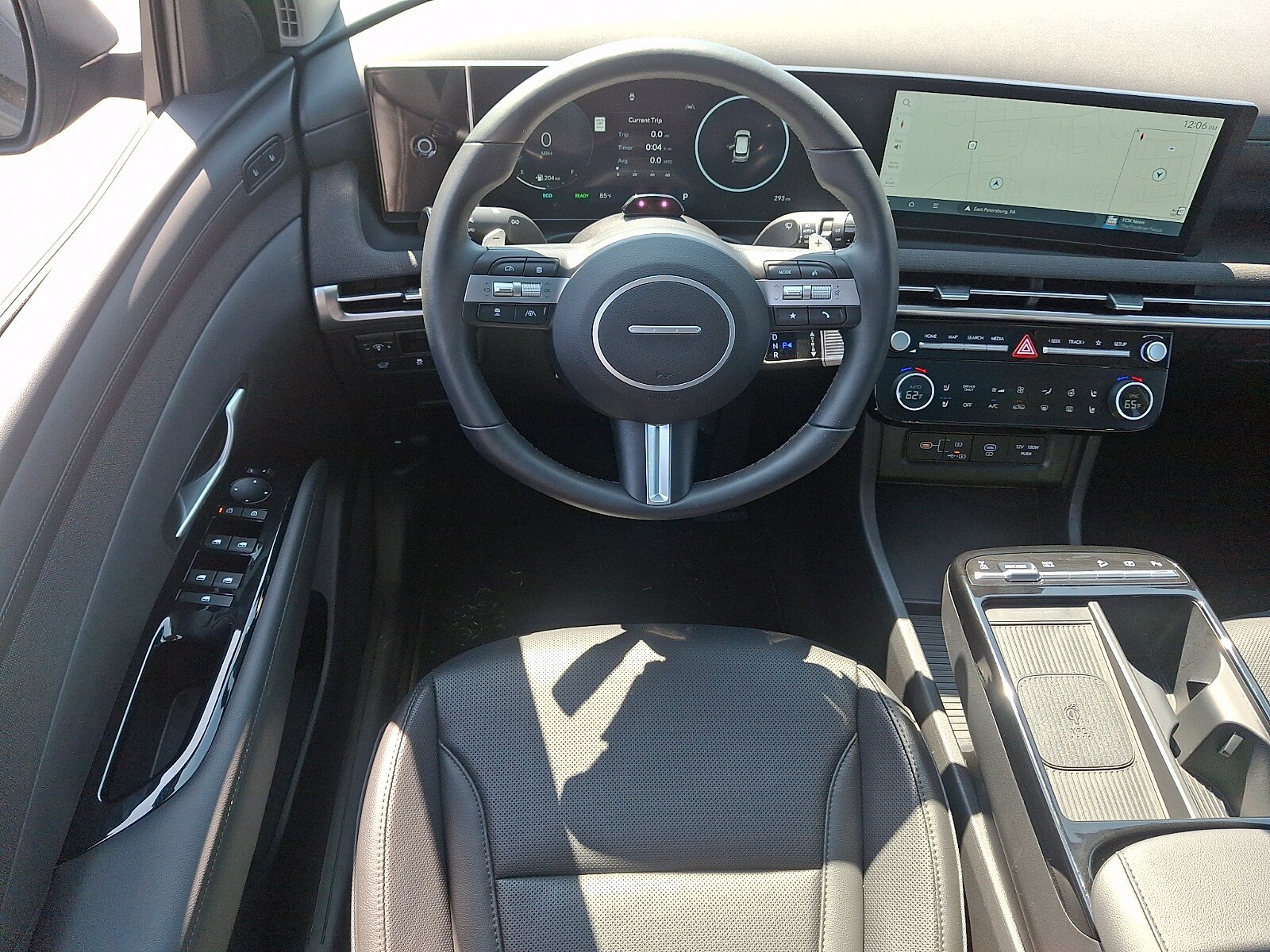 Certified 2025 Hyundai Tucson Limited AWD/4WD image 12