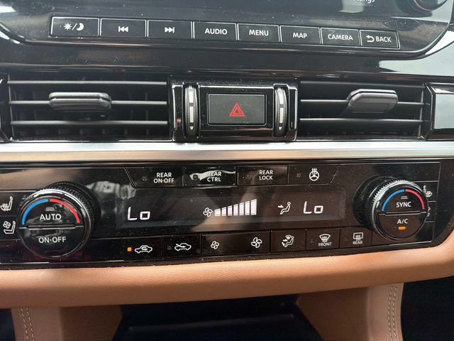 Used 2023 Nissan Pathfinder Platinum AWD/4WD image 23