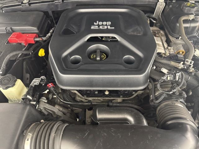 Used 2020 Jeep Wrangler Unlimited Rubicon AWD/4WD image 9