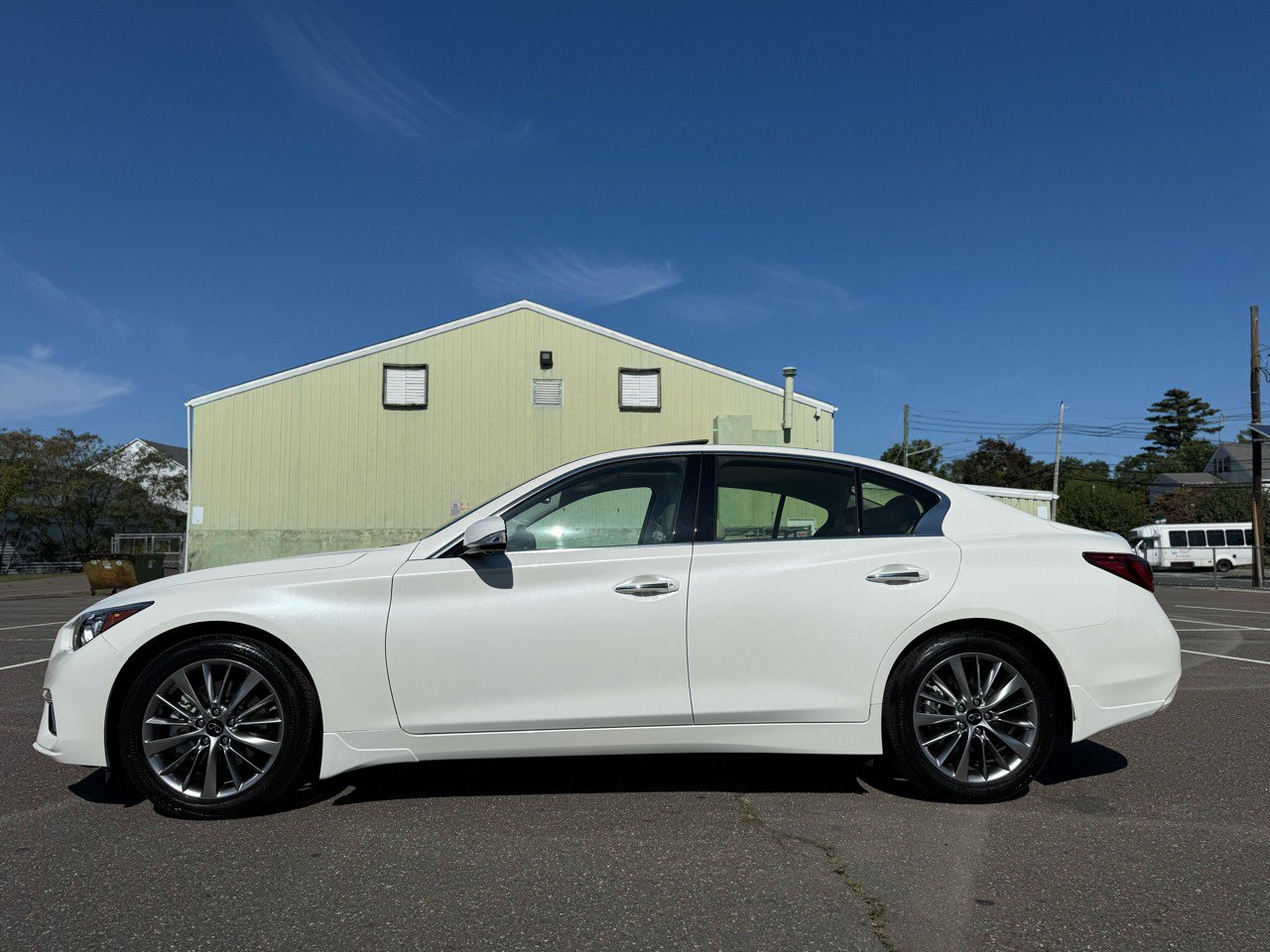 Used 2024 INFINITI Q50 Luxe w/ Cargo Package AWD/4WD image 4