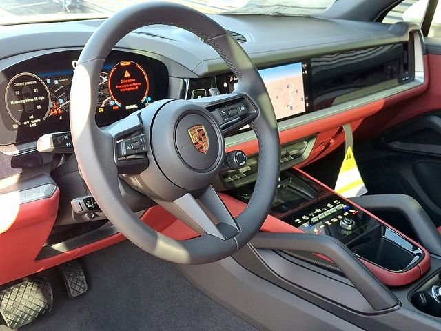 New 2026 Porsche Cayenne image 4