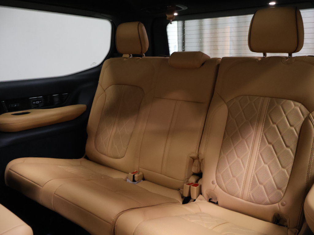 New 2026 Jeep Grand Wagoneer Summit AWD/4WD image 13