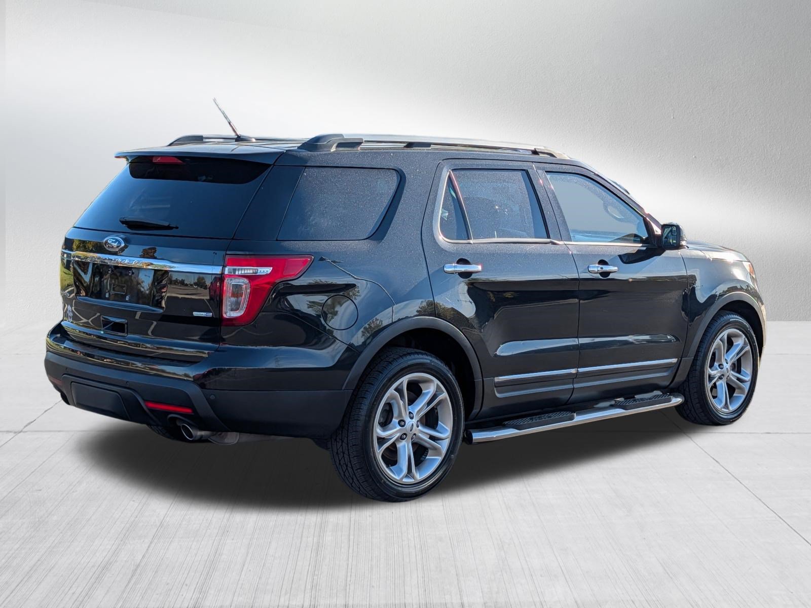 Used 2015 Ford Explorer Limited AWD/4WD image 7