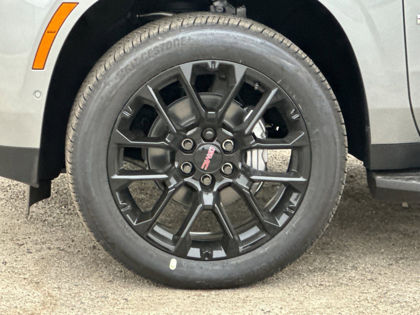 New 2026 GMC Yukon XL Denali AWD/4WD image 27