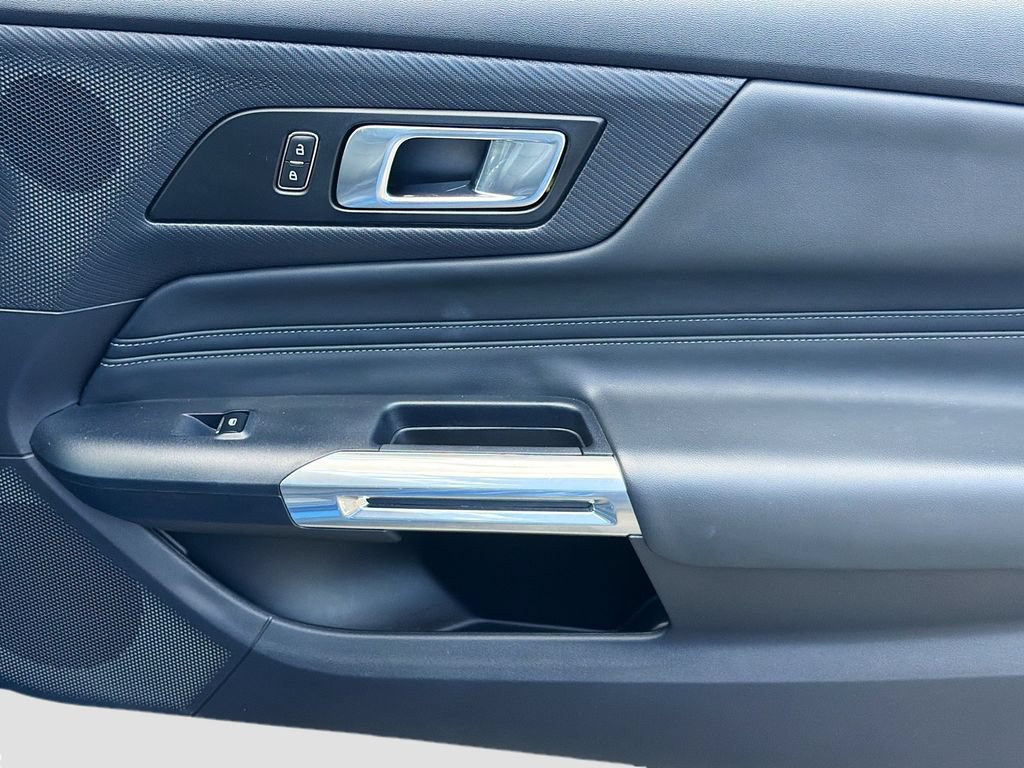 Used 2024 Ford Mustang Premium RWD image 28
