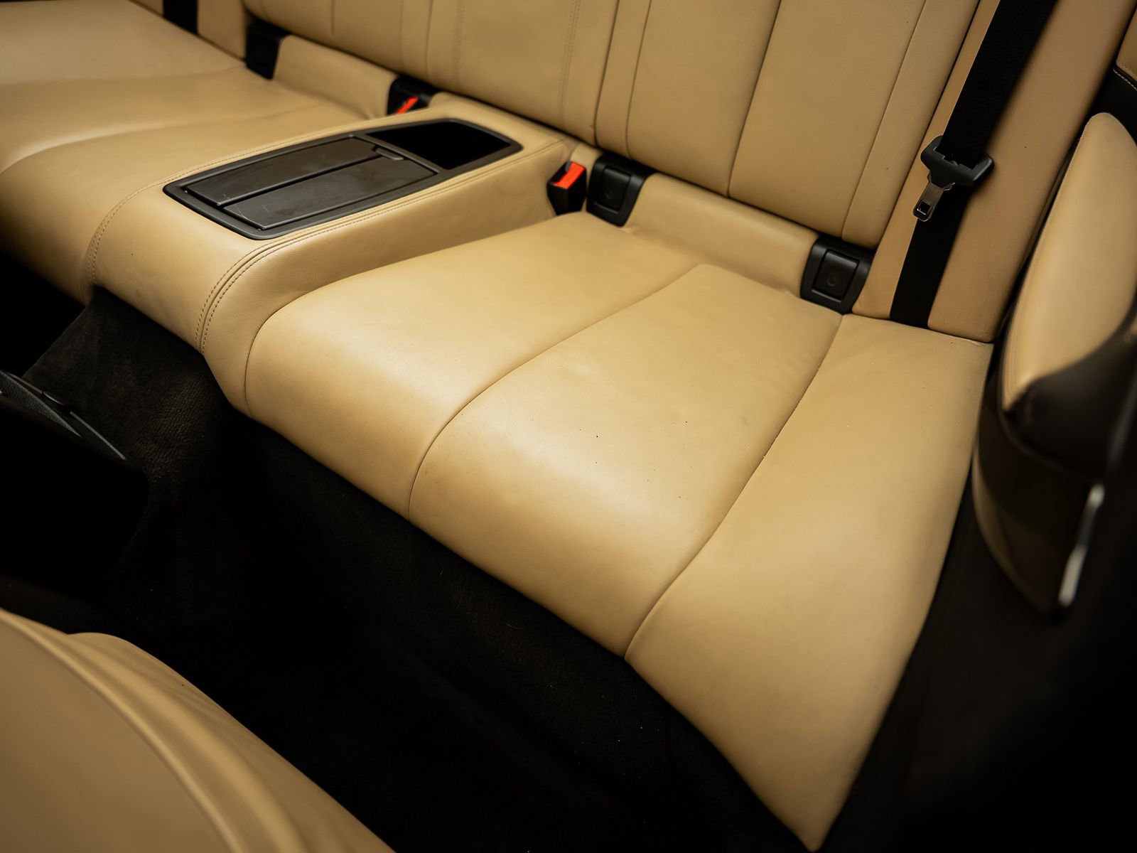 Used 2015 BMW M4 Convertible image 42