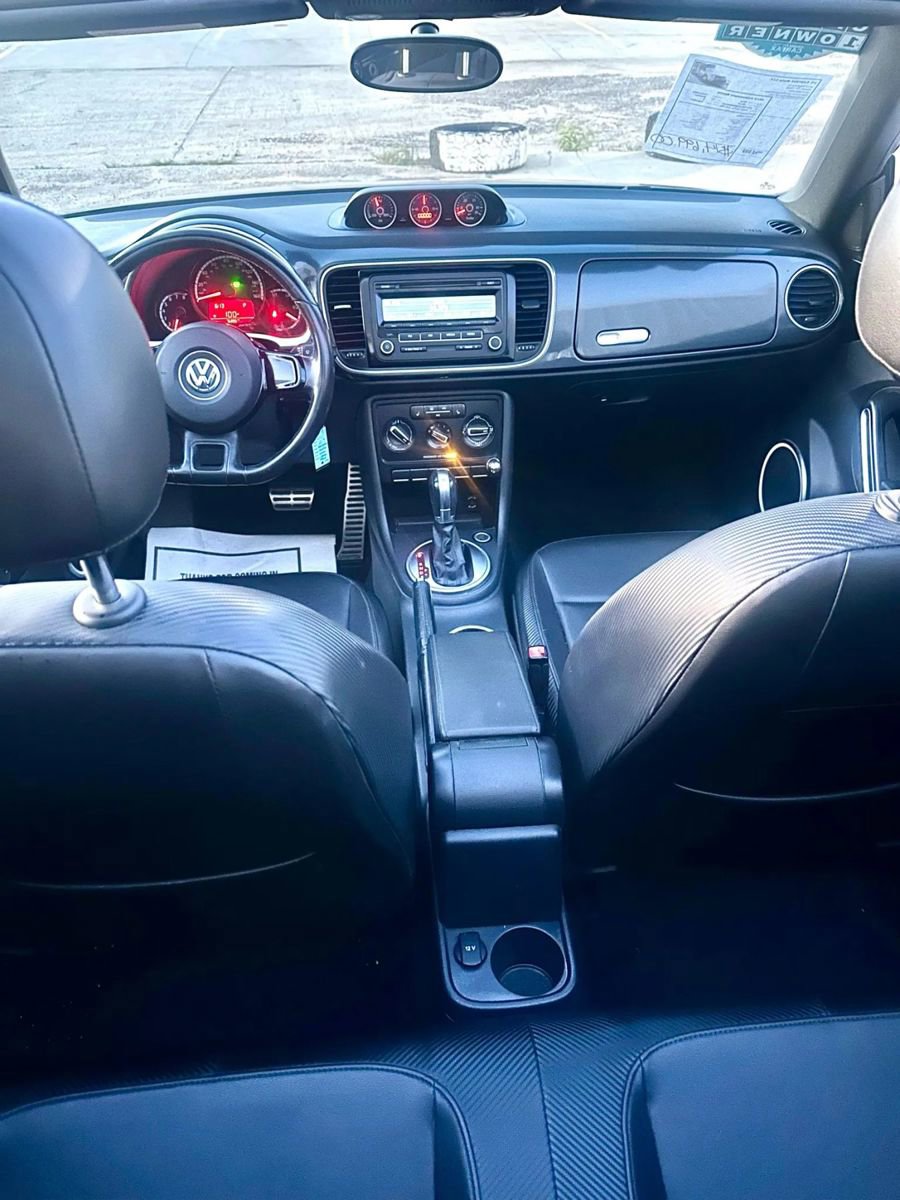 Used 2013 Volkswagen Beetle 2.0T image 20